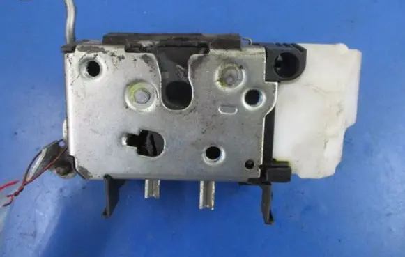 Fiat Multipla Front door lock