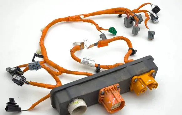 Ford Kuga III High voltage cable LX6810B693BB