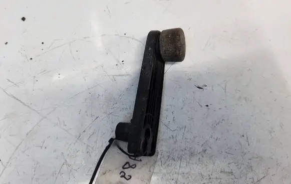 Volkswagen Transporter - Caravelle T4 Front door window winding handle 357837581