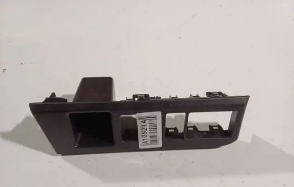 Nissan Note (E11) Other interior part 68485