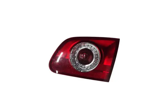 Tailgate rear/tail lights