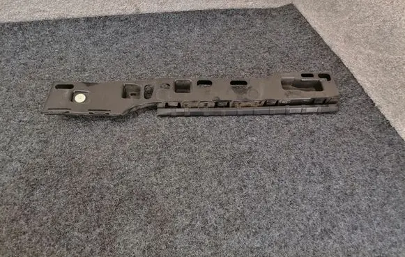 Sill/side skirt trim