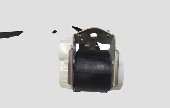 Citroen C5 Middle seatbelt (rear) 96561750XX 060906