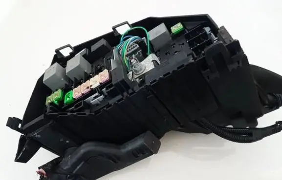 Ford Mondeo MK IV Fuse box set 6g9t14a076ca 6g9t-14a076-ca
