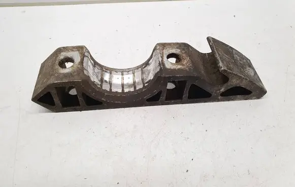 Volkswagen Touareg I Sway bar bush bracket, front 7L0411063B AW6082 0010233770