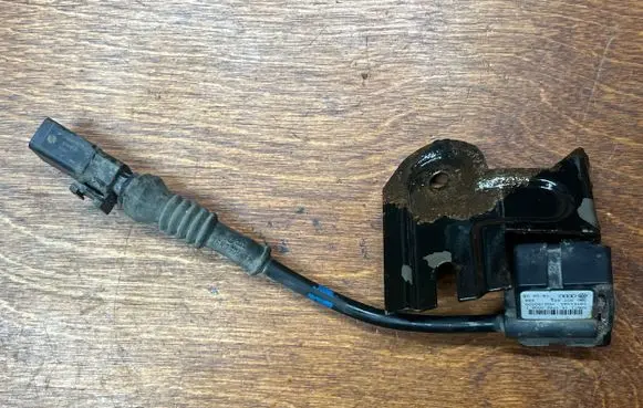 Volkswagen Phaeton ESP acceleration yaw rate sensor 3D0616576D 3D0907651
