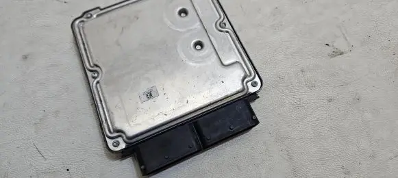 Volkswagen Tiguan Engine control unit/module 06L907309B