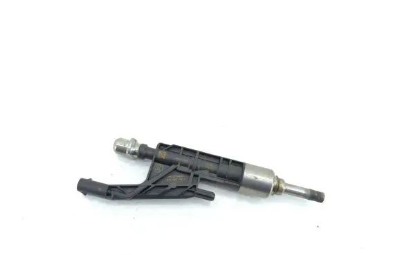BMW 5 F10 F11 Fuel injector 13537639990 7639990 0261500140