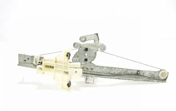 Ford Mondeo Mk III Rear window lifting mechanism without motor Nėra