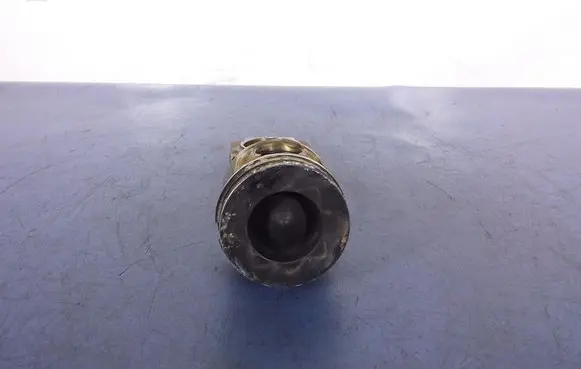 BMW 3 E90 E91 Piston 