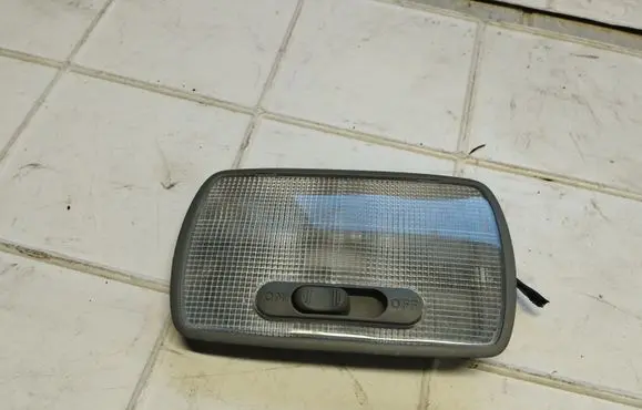 Honda CR-V Rear seat light