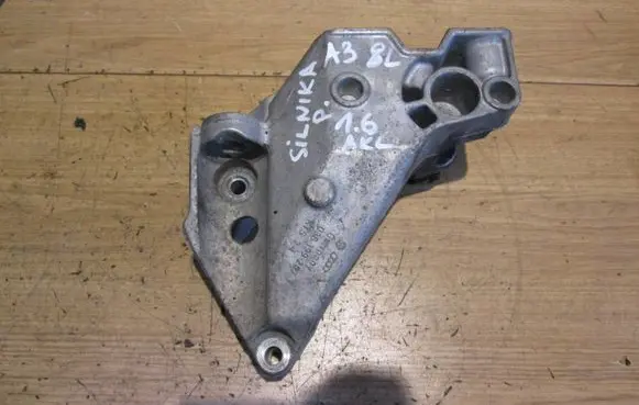 Audi A3 S3 8L Engine mounting bracket 038199207J