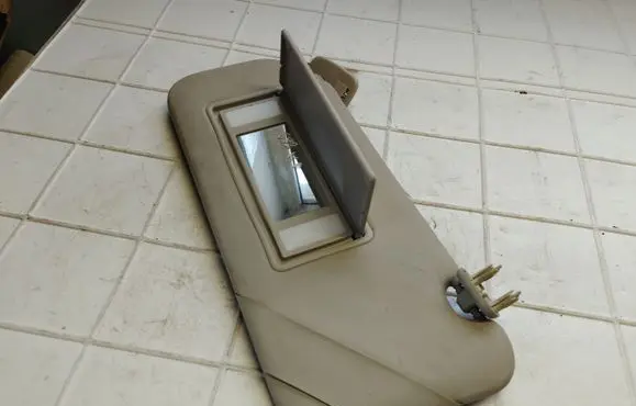 Peugeot 407 Sun visor