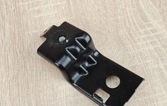 Holder (bracket)