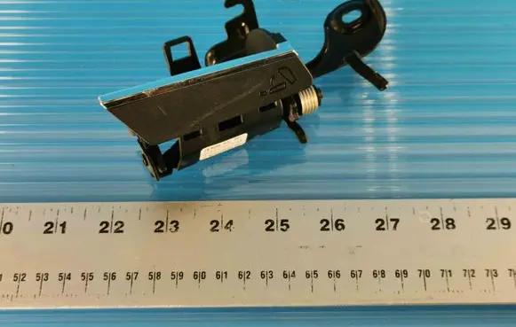 Mercedes-Benz E W212 Seat back rest lock catch A2129209400 A21292094009051