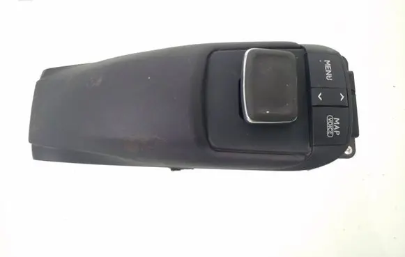 Multifunctional control switch/knob