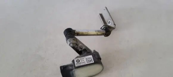 Dodge Durango Rear air suspension level height sensor 68164814AB