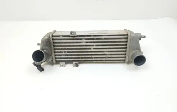 Hyundai i30 Intercooler radiator 282712A610 6714315