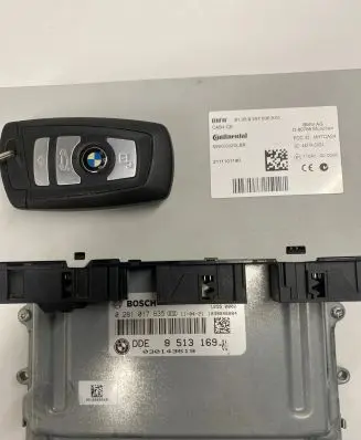 Engine ECU kit and lock set