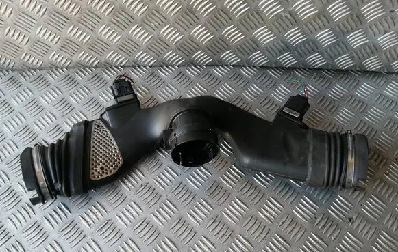 Mercedes-Benz R W251 Mass air flow meter A6420907437 0210186A 0110184D