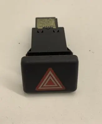 Audi A4 S4 B7 8E 8H Hazard light switch 8E0941509