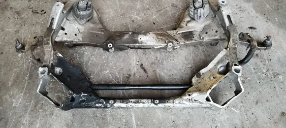 BMW 1 E81 E87 Front subframe