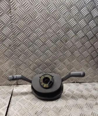 Wiper turn signal indicator stalk/switch