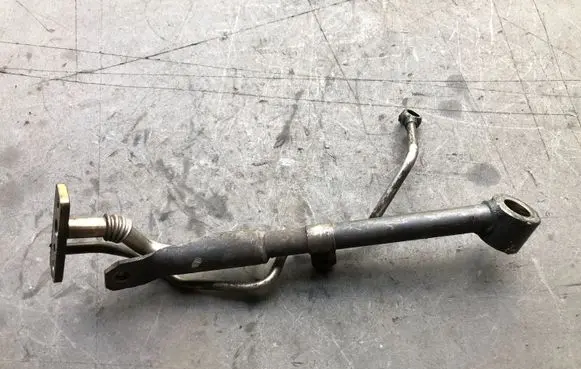 Volkswagen Eos Turbo turbocharger oiling pipe/hose 03L145535A