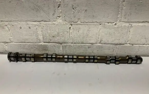 BMW 3 E92 E93 Camshaft 7560932