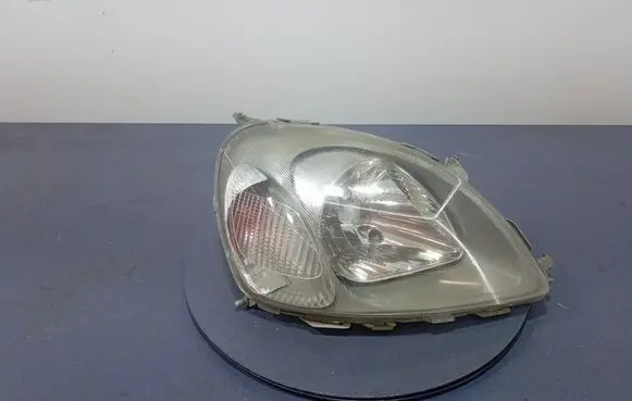Toyota Yaris Verso Headlight/headlamp 08-212-11F7R