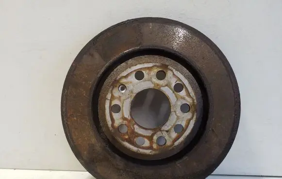 Volkswagen Golf VIII Rear brake disc