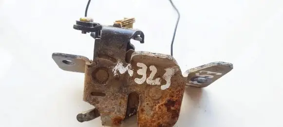 Mazda 323 Tailgate/trunk/boot lock/catch/latch