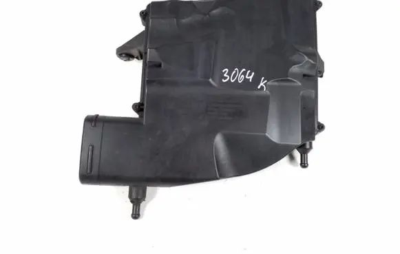 Mercedes-Benz ML W164 Air filter box A6420940304