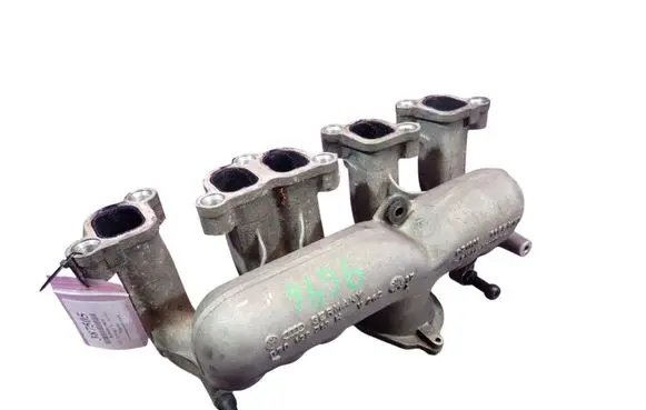 Volkswagen Touareg I Intake manifold 070129713H