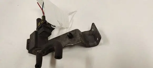 Peugeot 407 Turbo solenoid valve 70058501 05T271