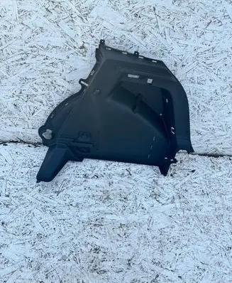 Skoda Fabia Mk4 (6VA) Trunk/boot lower side trim panel 