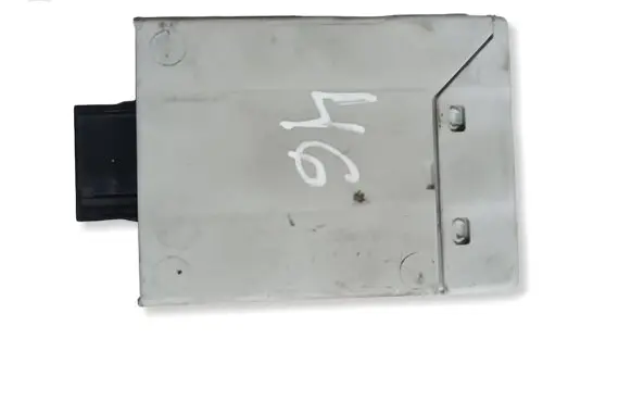 BMW 3 E46 Wing mirror control module 61358376506