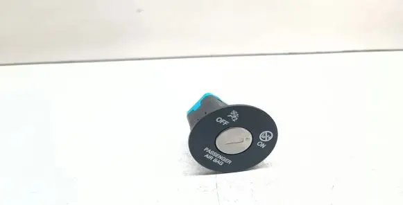 KIA Sportage Passenger airbag on/off switch 