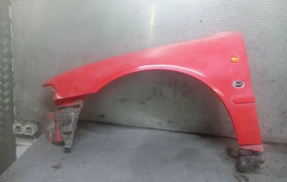 Audi A4 S4 B5 8D Fender