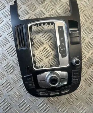 Audi Q5 SQ5 8R Head unit multimedia control 8T0919611