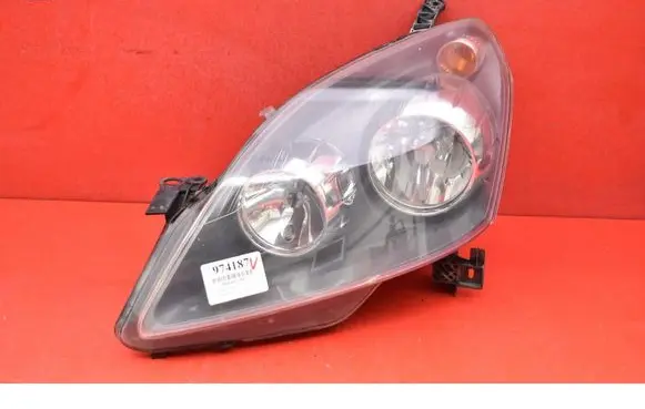Opel Zafira B Headlight/headlamp 24451052