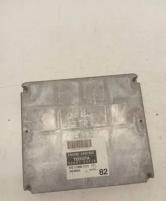 Toyota Avensis T250 Engine control unit/module 1758007372 8966105820 1758007512