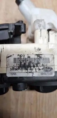 Ford Focus Climate control unit 69607320 5031055