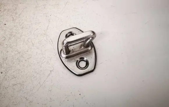 Volkswagen PASSAT B6 Rear door lock loop/hook striker 3C0837033B