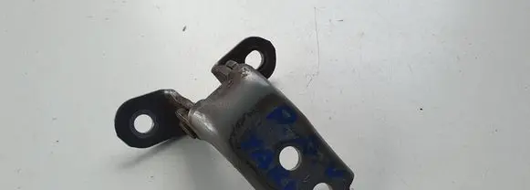 Toyota Yaris Front door upper hinge