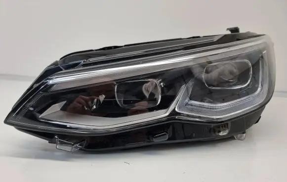 Volkswagen Golf VIII Headlight/headlamp 5H2941035F