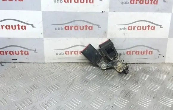 Audi Q3 8U Middle seatbelt buckle (rear) 4G0857739A
