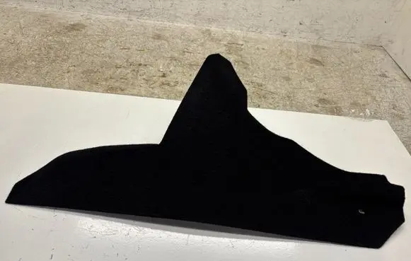 Skoda Octavia Mk2 (1Z) Centre console side trim front 1Z1863046
