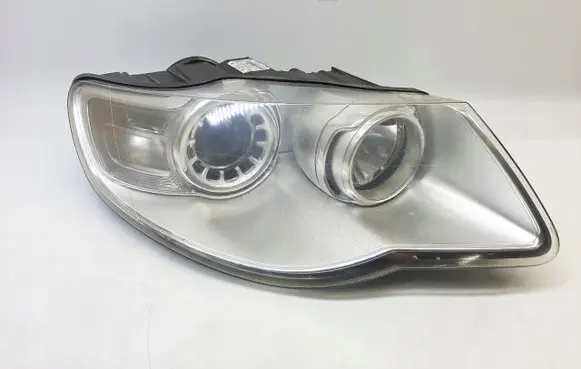 Volkswagen Touareg I Headlight/headlamp 7L6941032A
