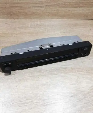 BMW 7 E38 Screen/display/small screen 8352411